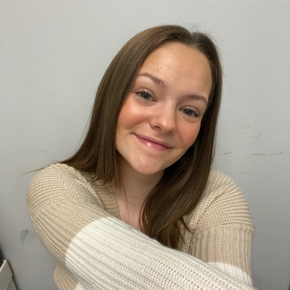 Meet your Posher, Loreli